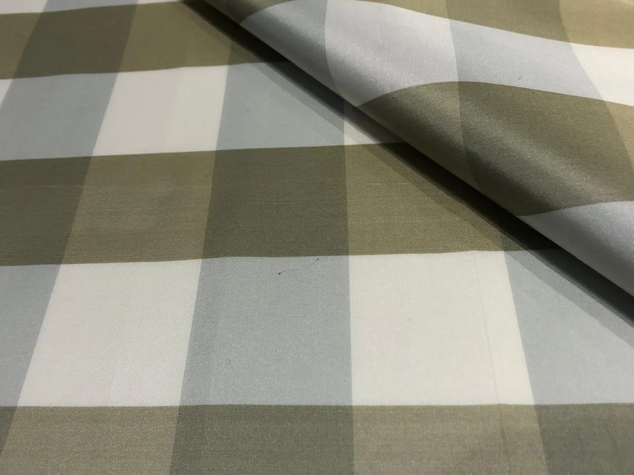 100% PURE SILK TAFFETA FABRIC PLAIDS ECRU / SILVER AND IVORY 54"wide TAFNEWC8roll