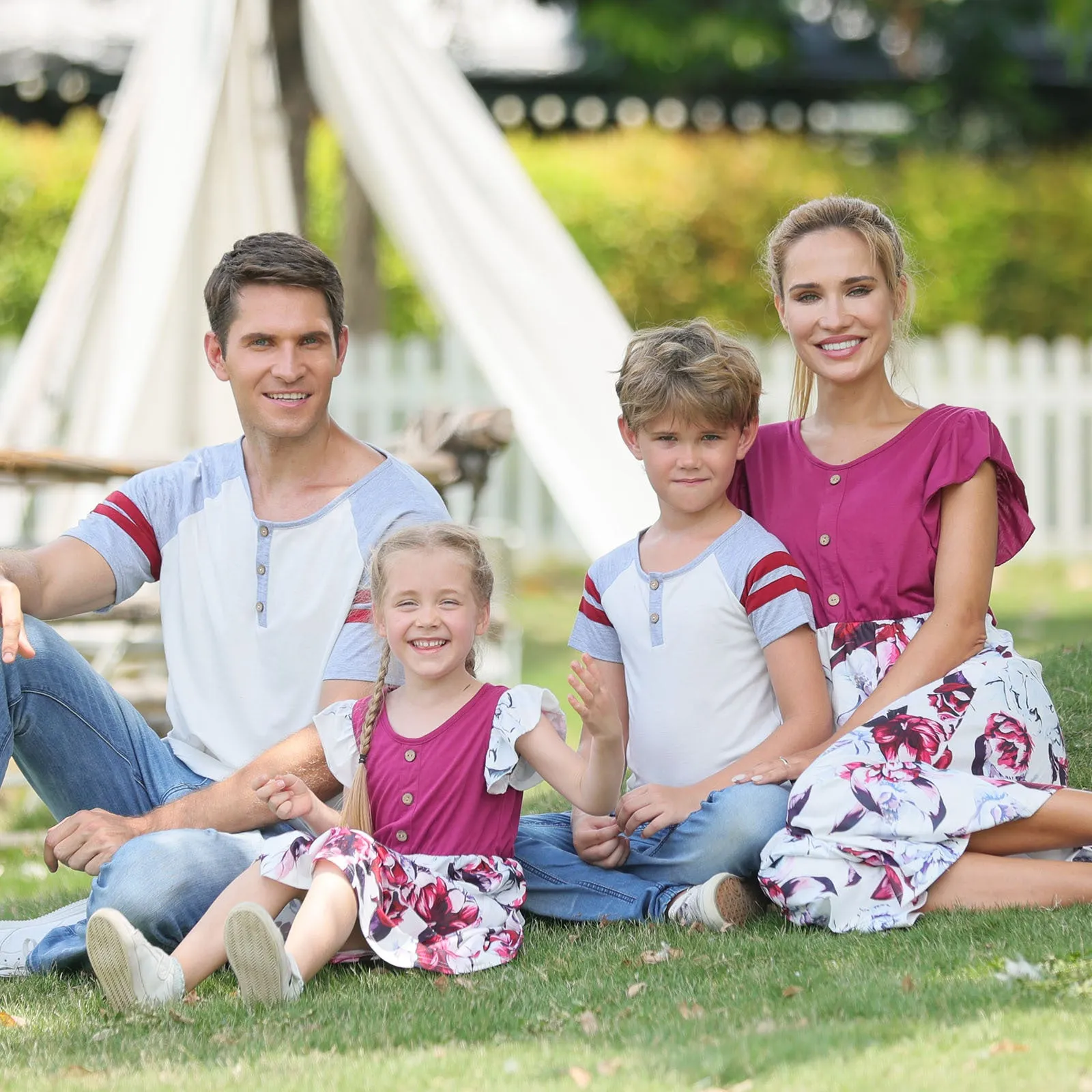 Family Matching Solid Fuschia Short-sleeve Floral Print Dresses & T-shirts Sets