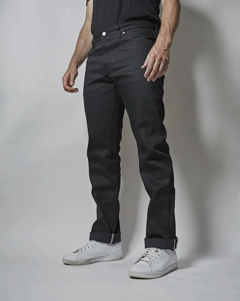 FITTED Underground D13.5 Standard Issue Taper Jean Black