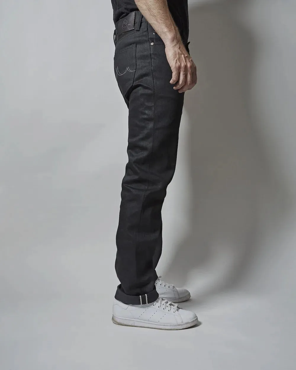 FITTED Underground D13.5 Standard Issue Taper Jean Black